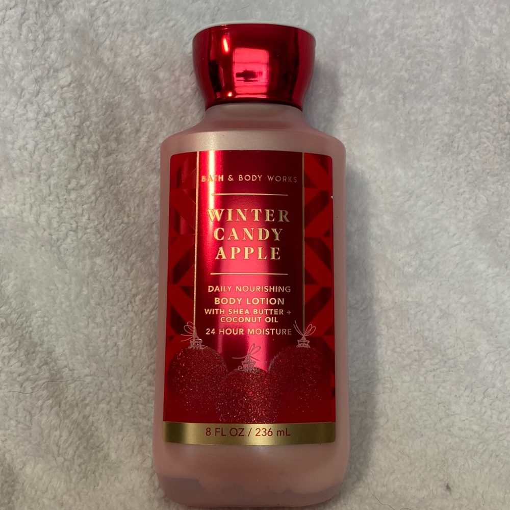 Bath and Body Works Winter Candy Apple-New Lotion